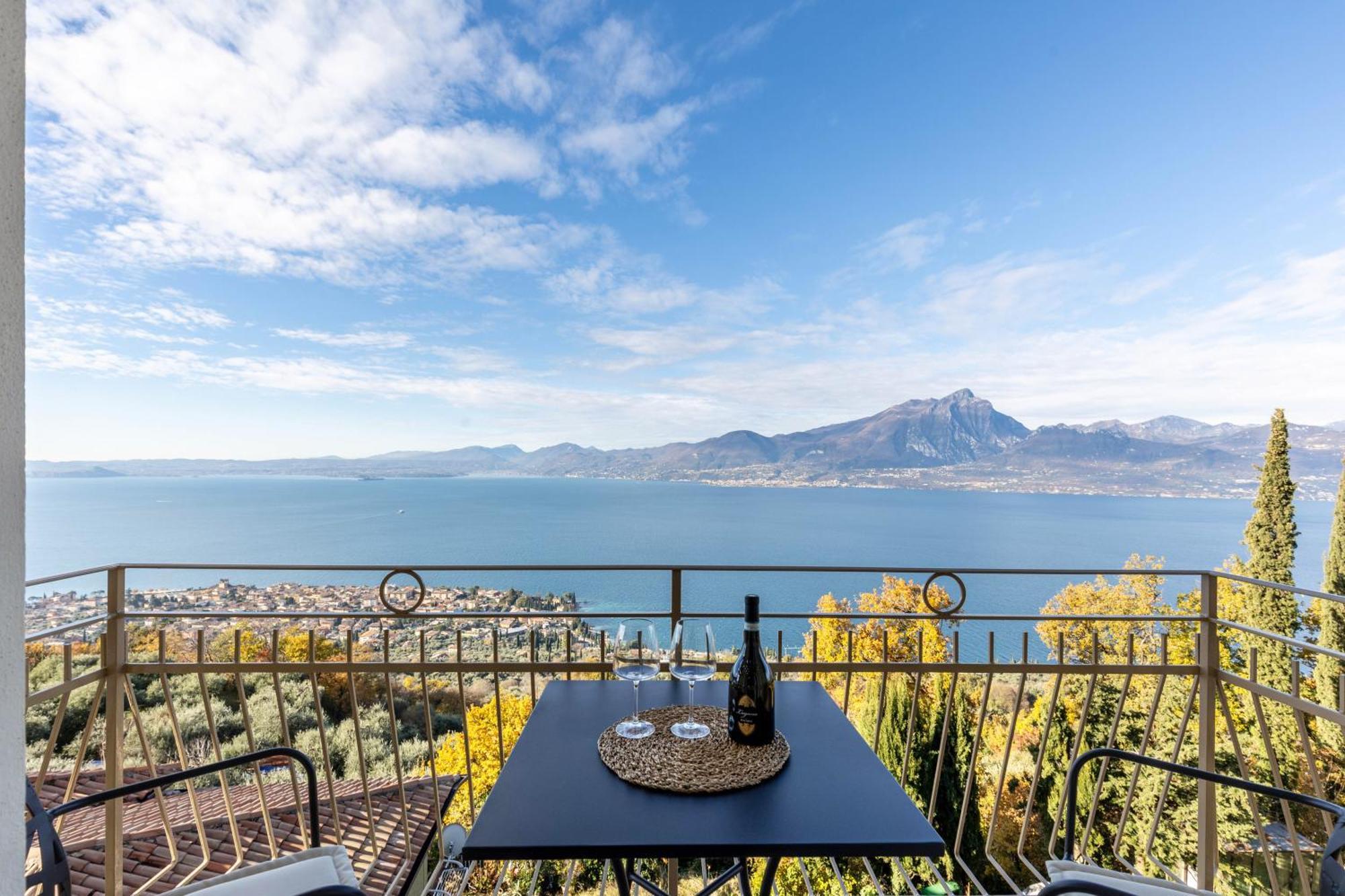 Casa Serena Lake View ตอร์รีเดลเบนาโก ภายนอก รูปภาพ