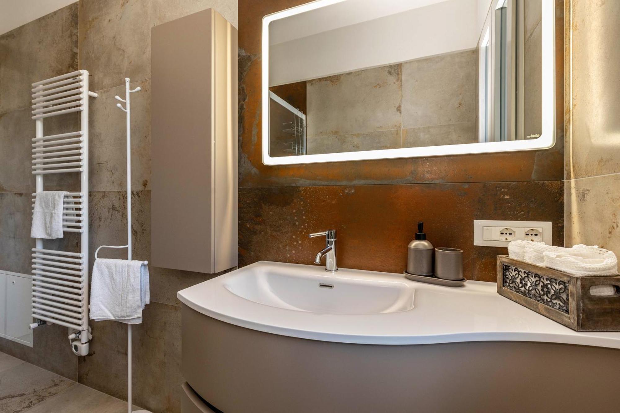 Casa Serena Lake View ตอร์รีเดลเบนาโก ภายนอก รูปภาพ